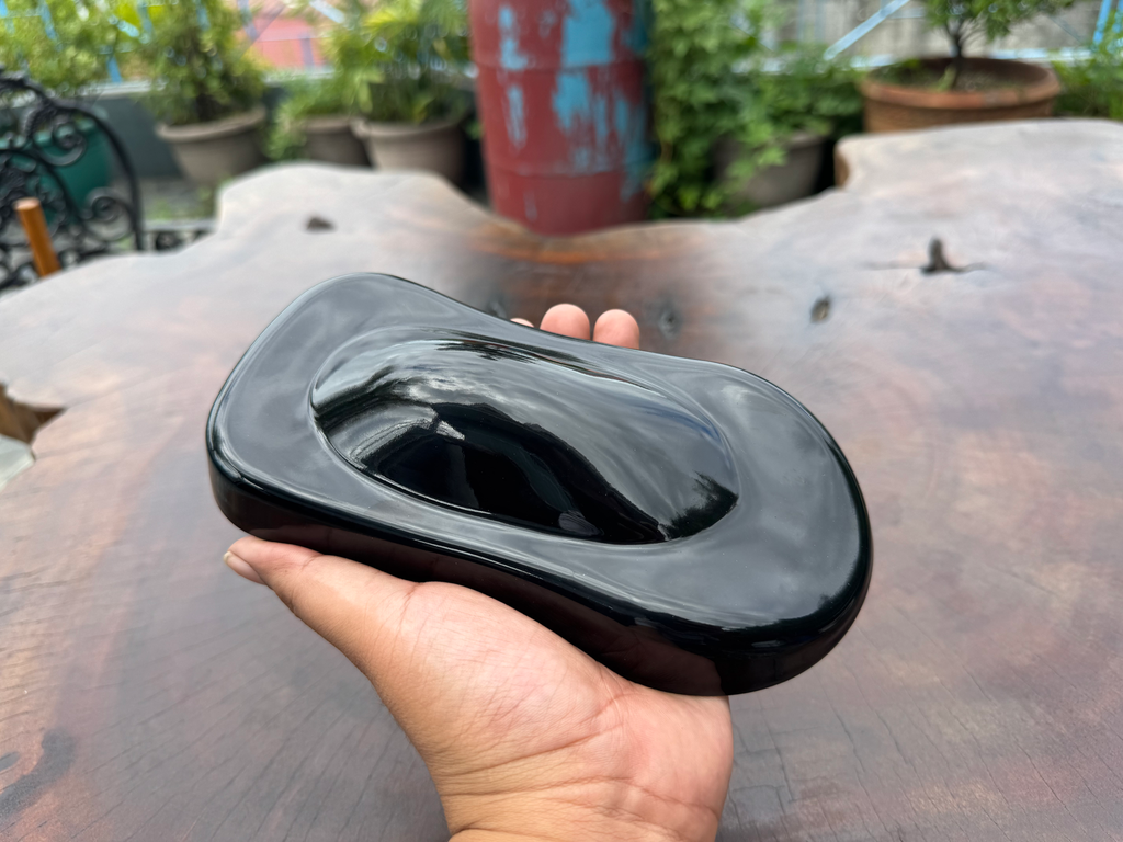 Lacquer Black